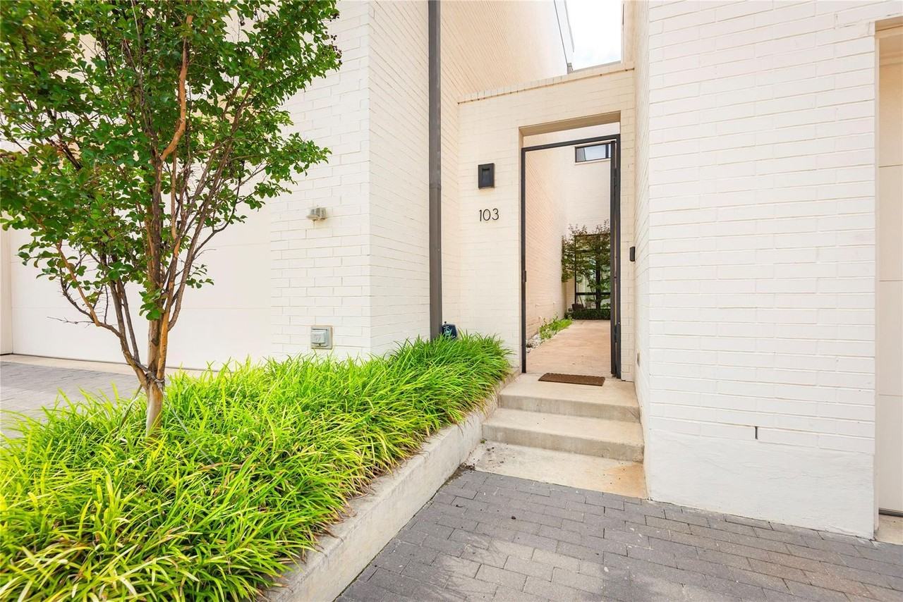 610 N Oak Cliff Blvd #103