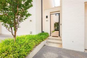 featured image of 610 N Oak Cliff Blvd #103