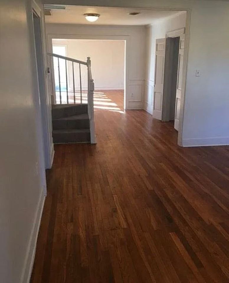 2915 21st St - Photo 4 of 19