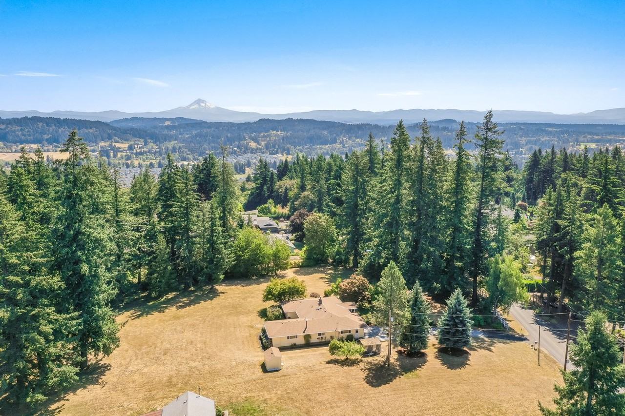 15035 Se Monner Rd - Photo 2 of 16