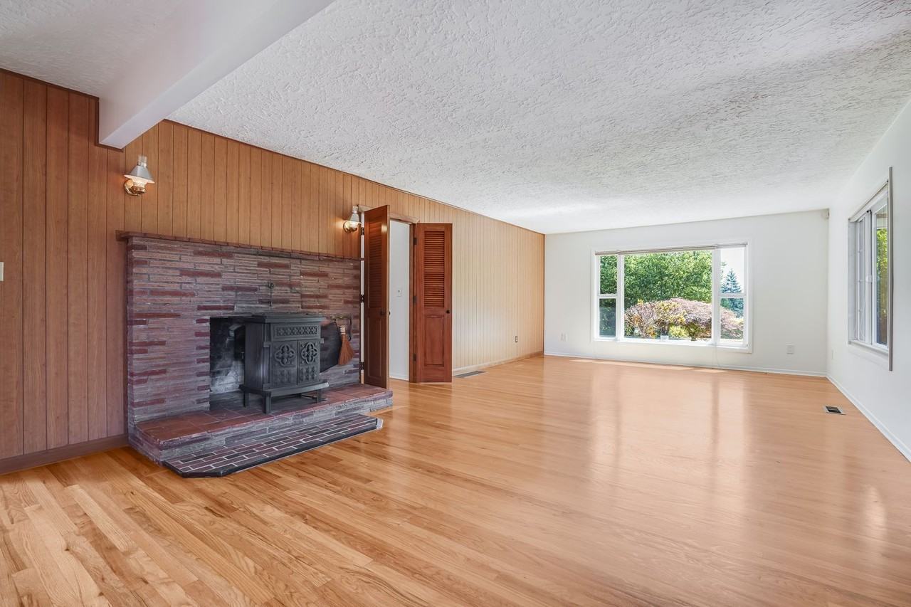 15035 Se Monner Rd - Photo 3 of 16