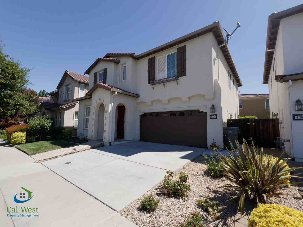 4790 Canela Way - Photo 2 of 44