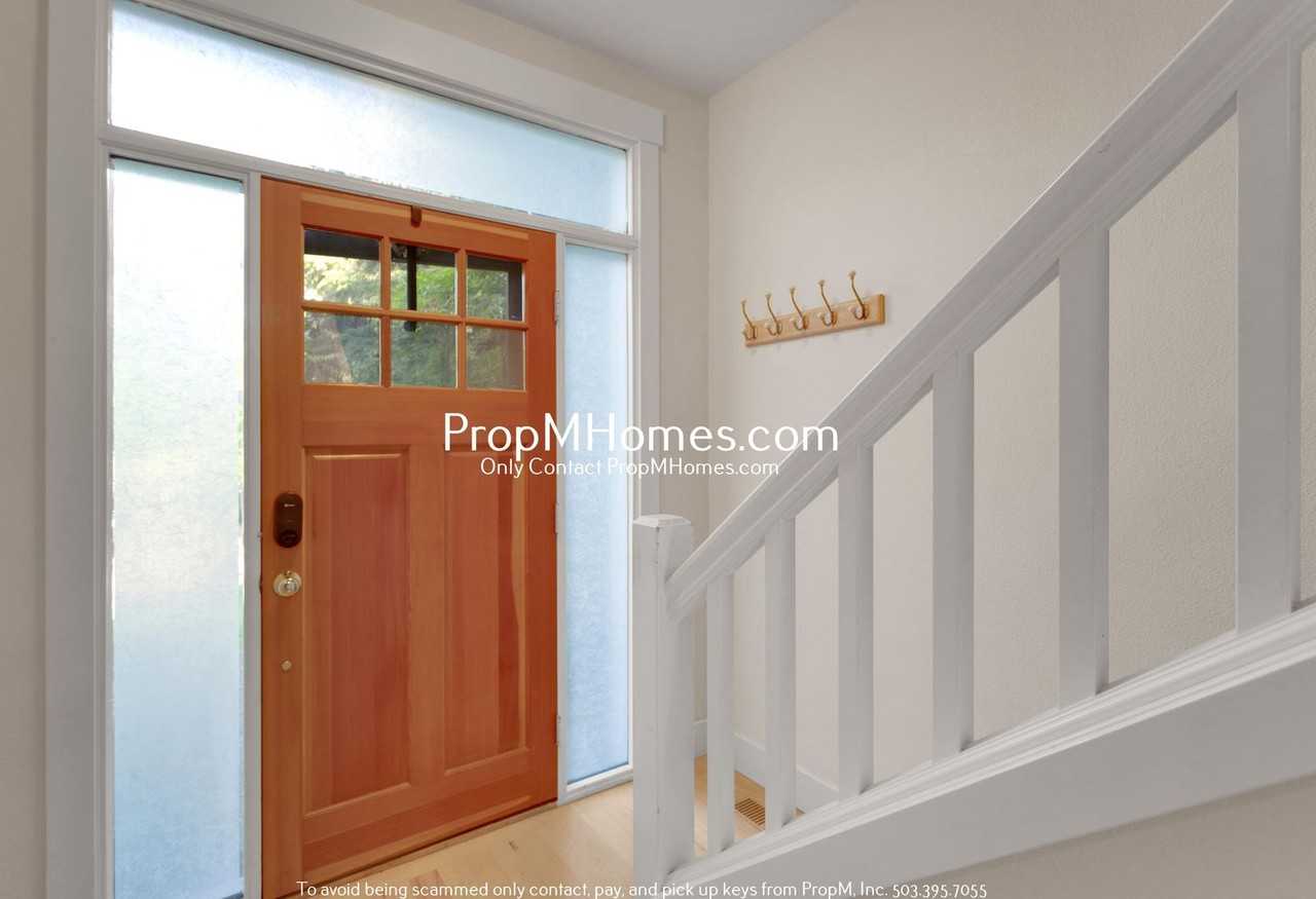 9595 Southwest 153rd Avenue - Photo 2 of 23