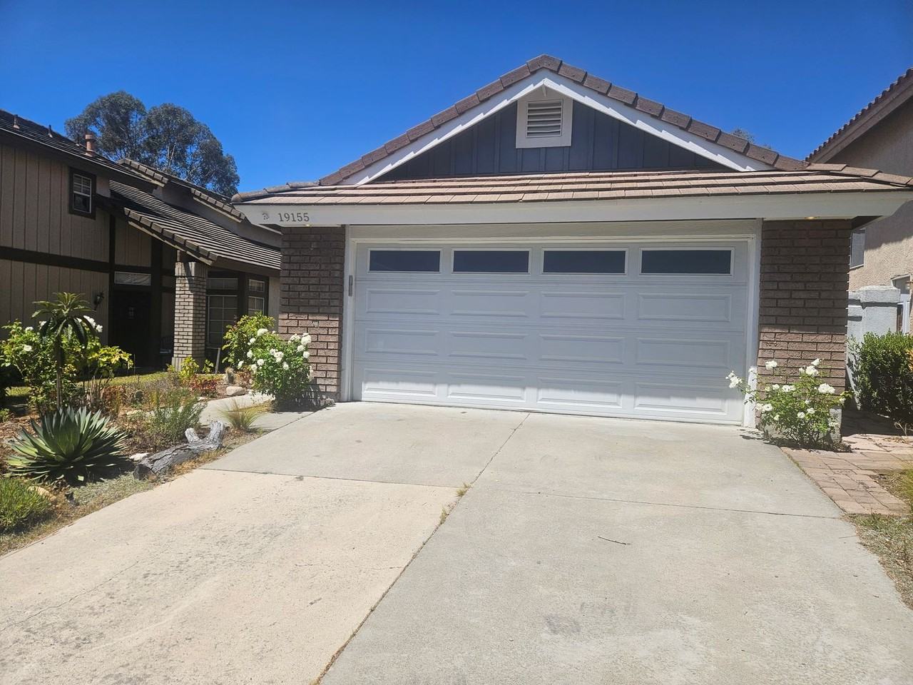 19155 Echo Pass Rd - Photo 2 of 44