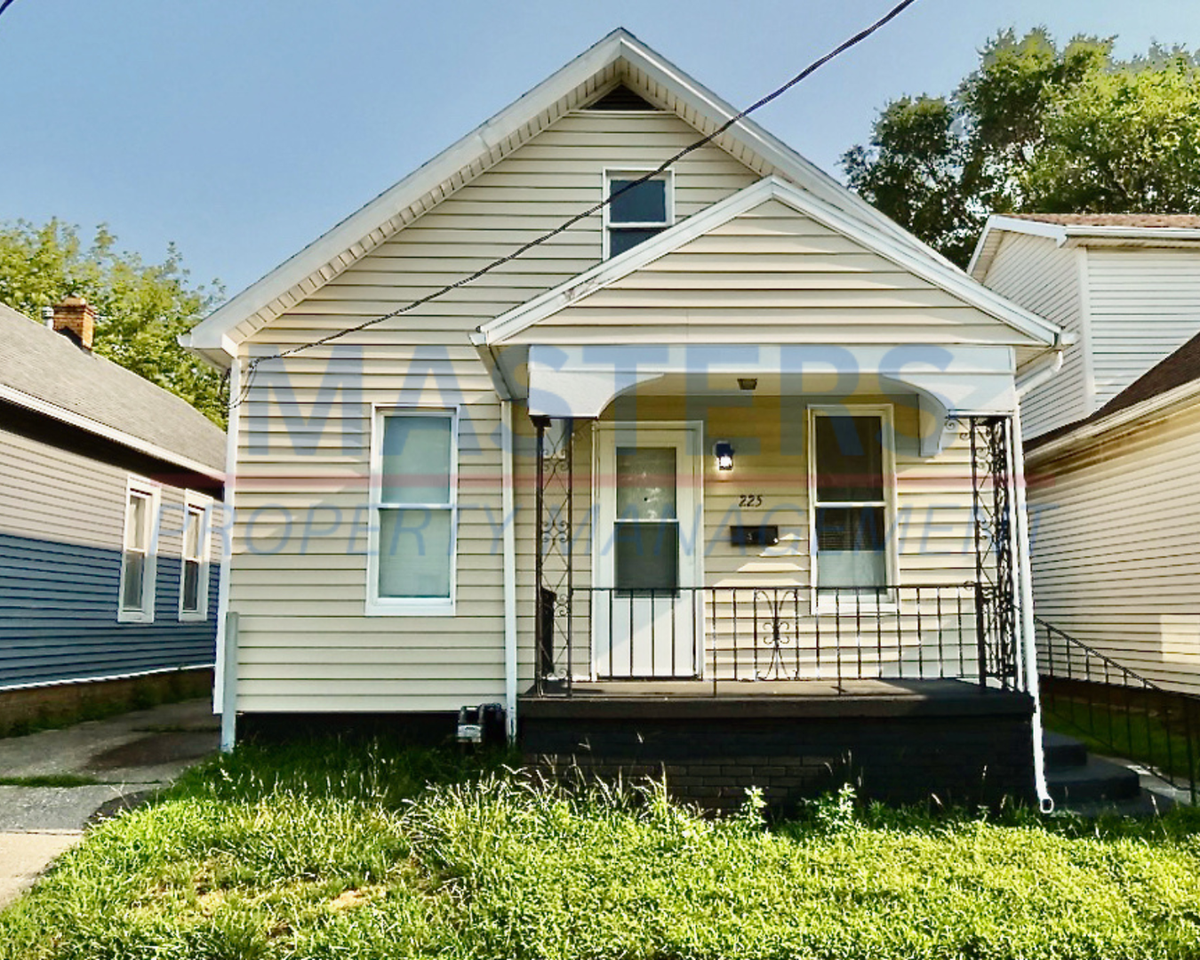 225 Palmer St - Photo 2 of 22