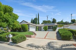 featured image of 5480 Ruthwood Dr