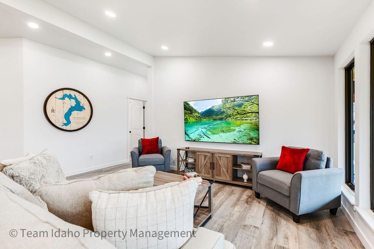 34797 N Limekiln Rd - Photo 2 of 29