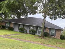 1422 Stoneliegh Dr - Photo 1 of 1