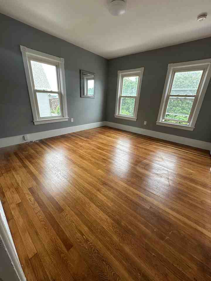 41 Eastern Avenue - Photo 4 of 11