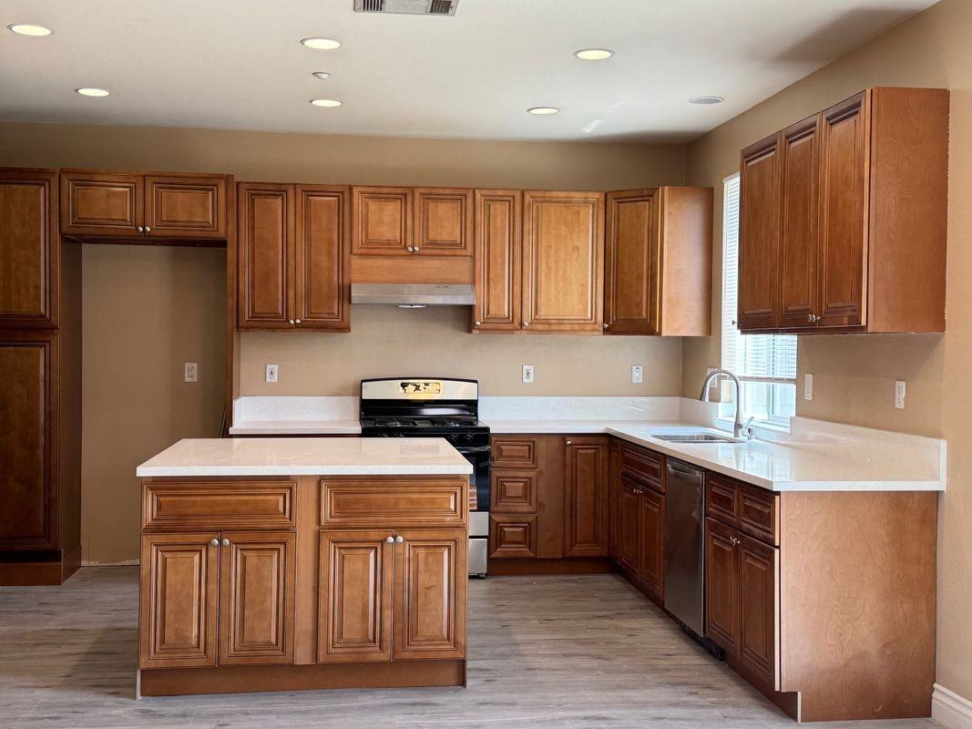 6927 Tailwind Ln - Photo 2 of 3