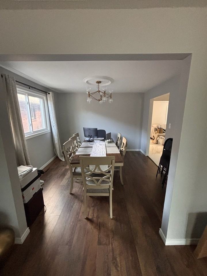 49 Elora Dr - Photo 2 of 23