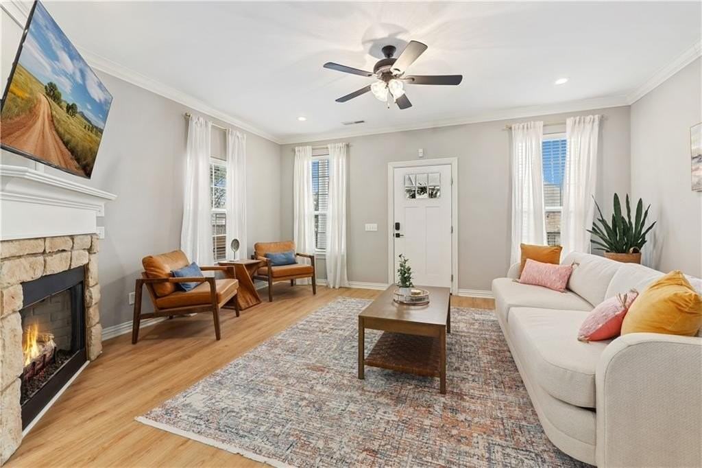 4198 W Bradstreet Ln - Photo 4 of 26