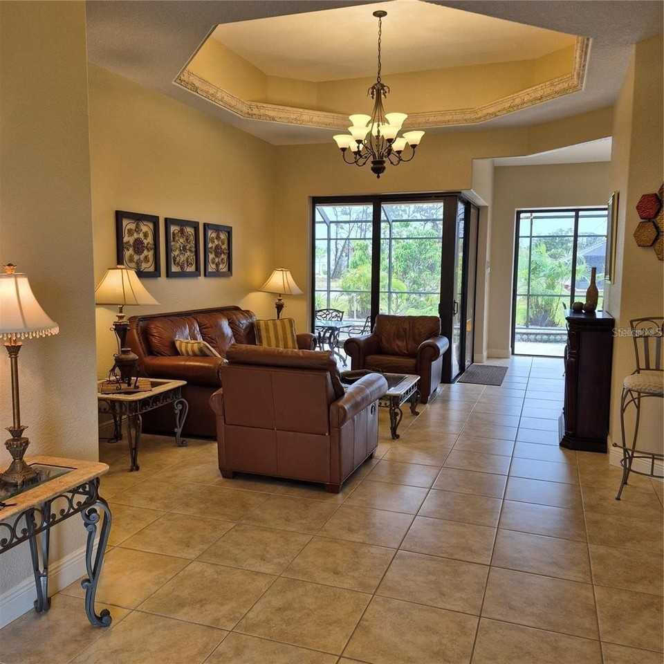 19 Medalist Way - Photo 5 of 30