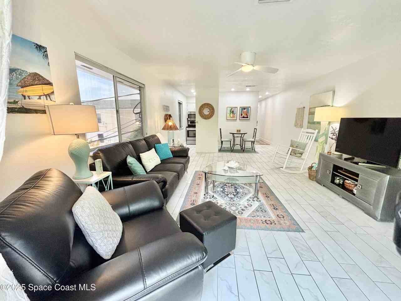 419 Ocean Ave #406 - Photo 5 of 22