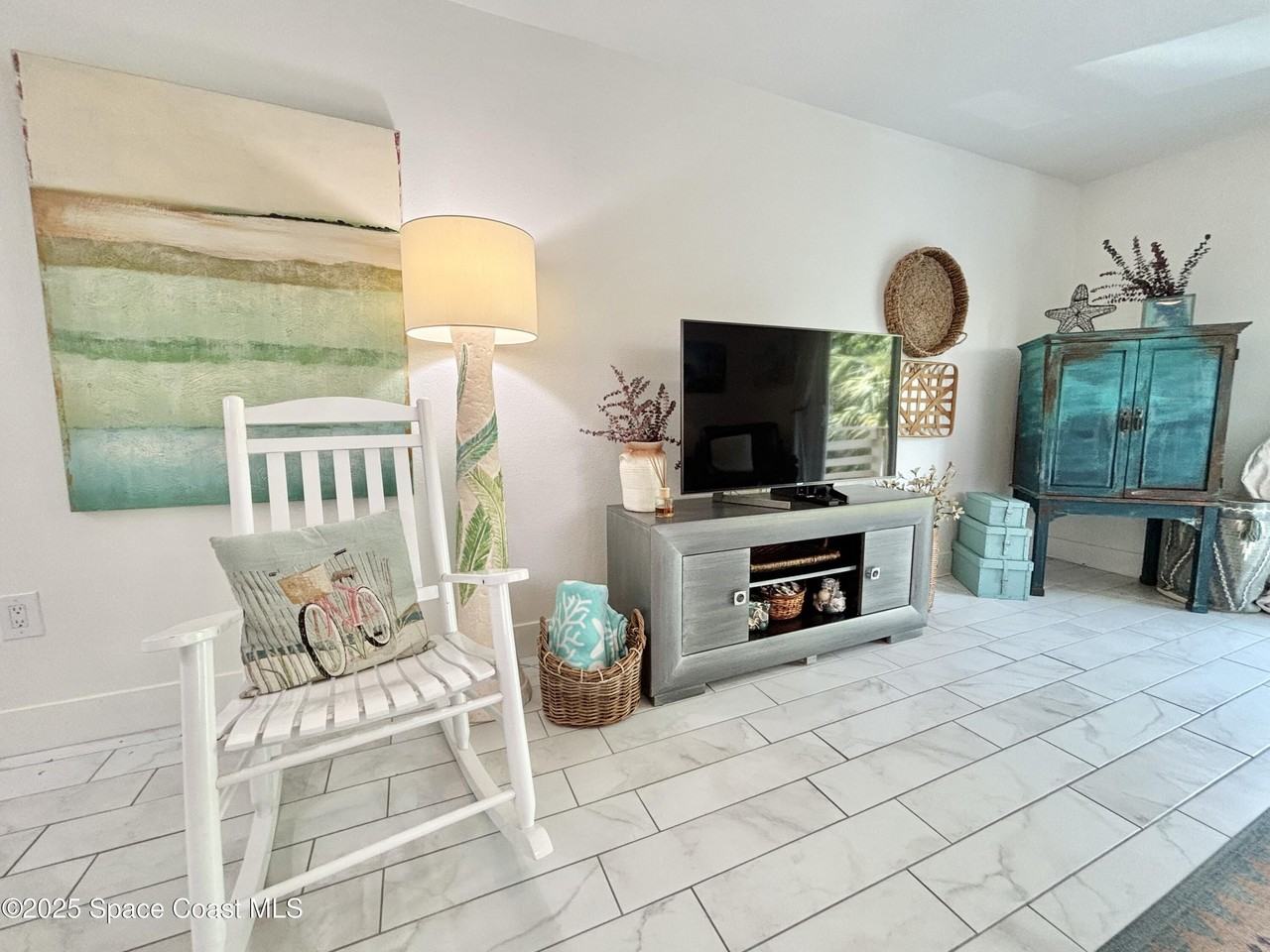 419 Ocean Ave #406 - Photo 7 of 22