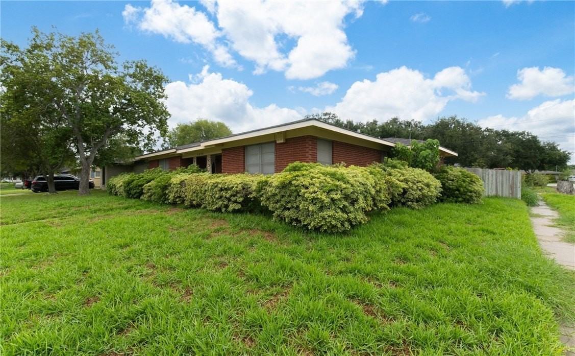 4030 San Fernando Pl - Photo 2 of 29