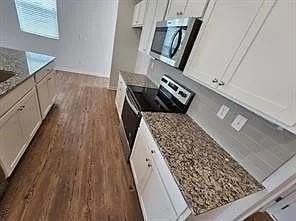 5308 Melbourne Ln - Photo 5 of 20