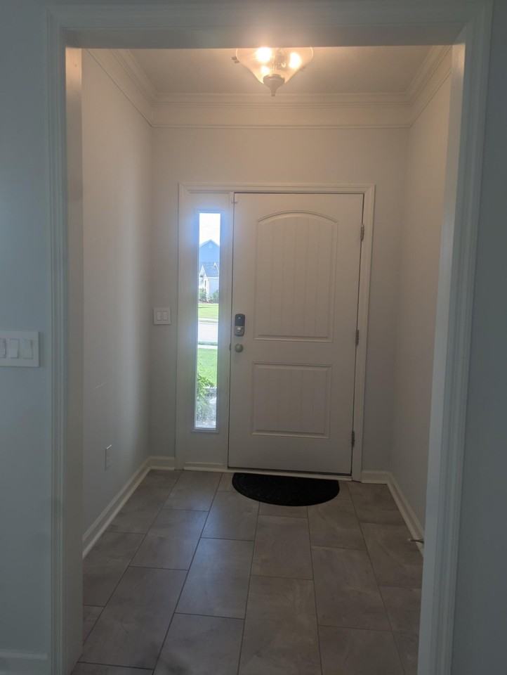 751 Fordham Rd - Photo 2 of 16