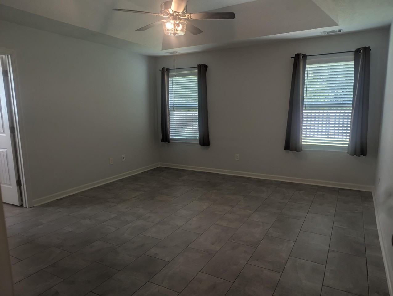 751 Fordham Rd - Photo 6 of 16