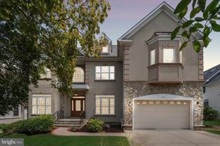 6504 Divine St - Photo 1 of 1