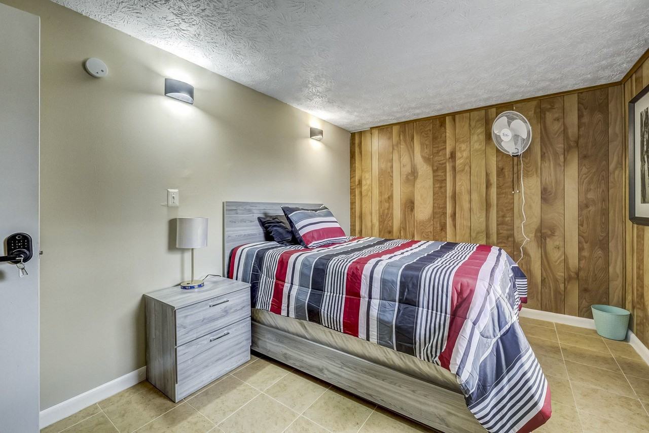 Bacall Rd W - Photo 7 of 9