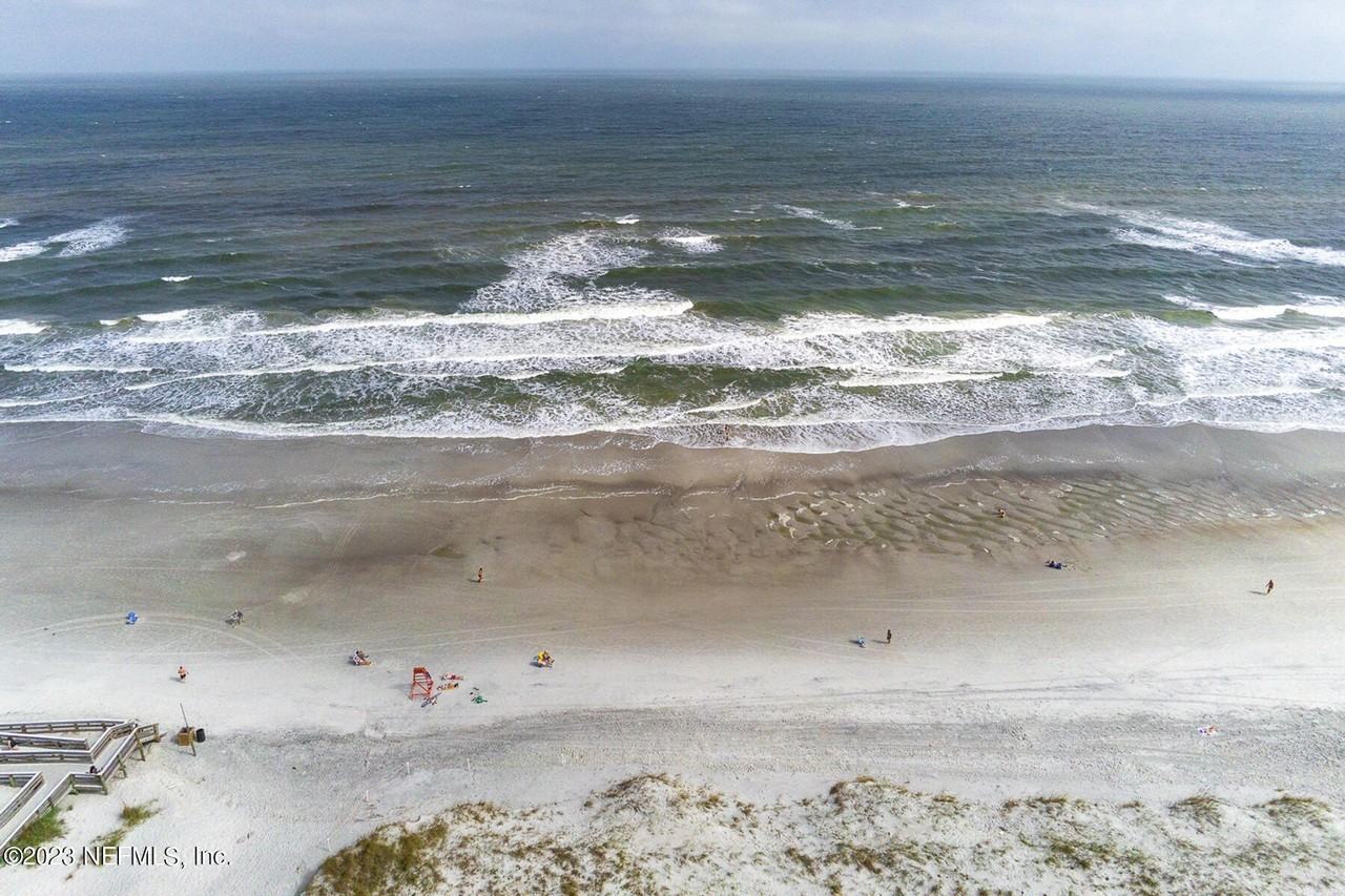 601 1st St S Apt 4b #4B - Photo 2 of 39