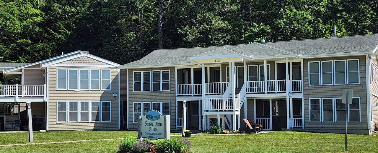 1330 Lake St #4 - Photo 3 of 24