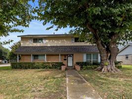 featured image of 106 S Grove Rd