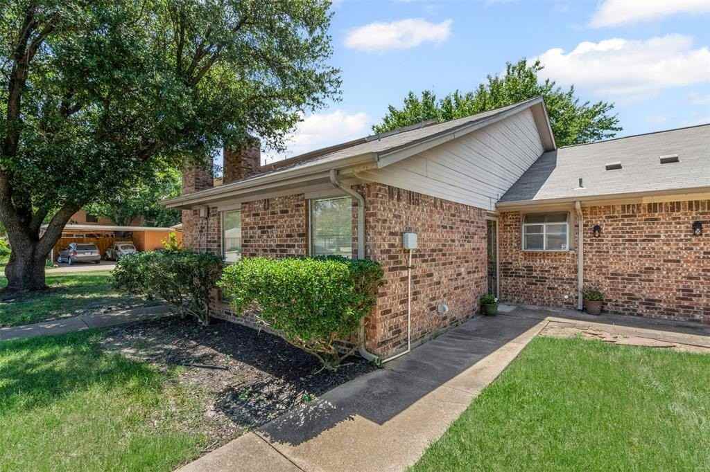 3504 Smith Barry Rd - Photo 3 of 20