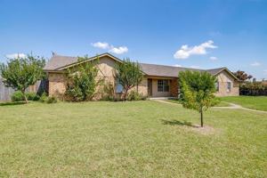 featured image of 1203 N Nolan River Rd #A