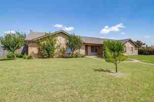 1203 N Nolan River Rd #A - Photo 1 of 1