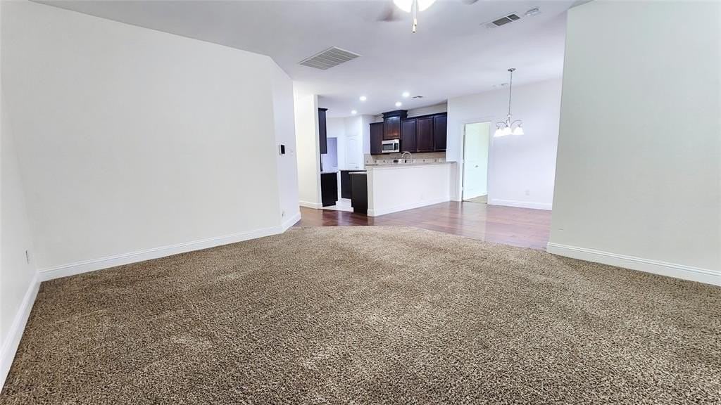 3808 Hazelhurst Dr - Photo 4 of 34