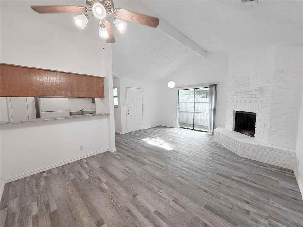 3713 Bryce Avenue - Photo 4 of 17