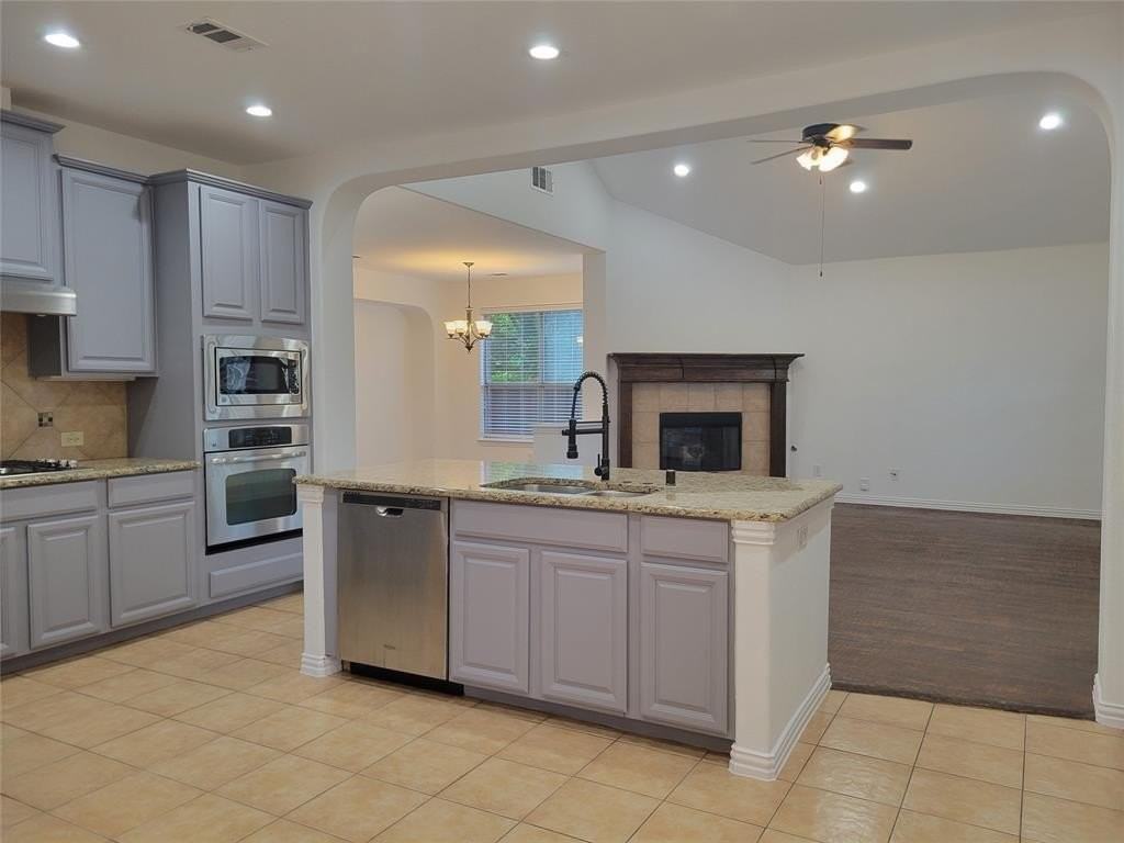 14036 Mill Town Dr - Photo 6 of 16