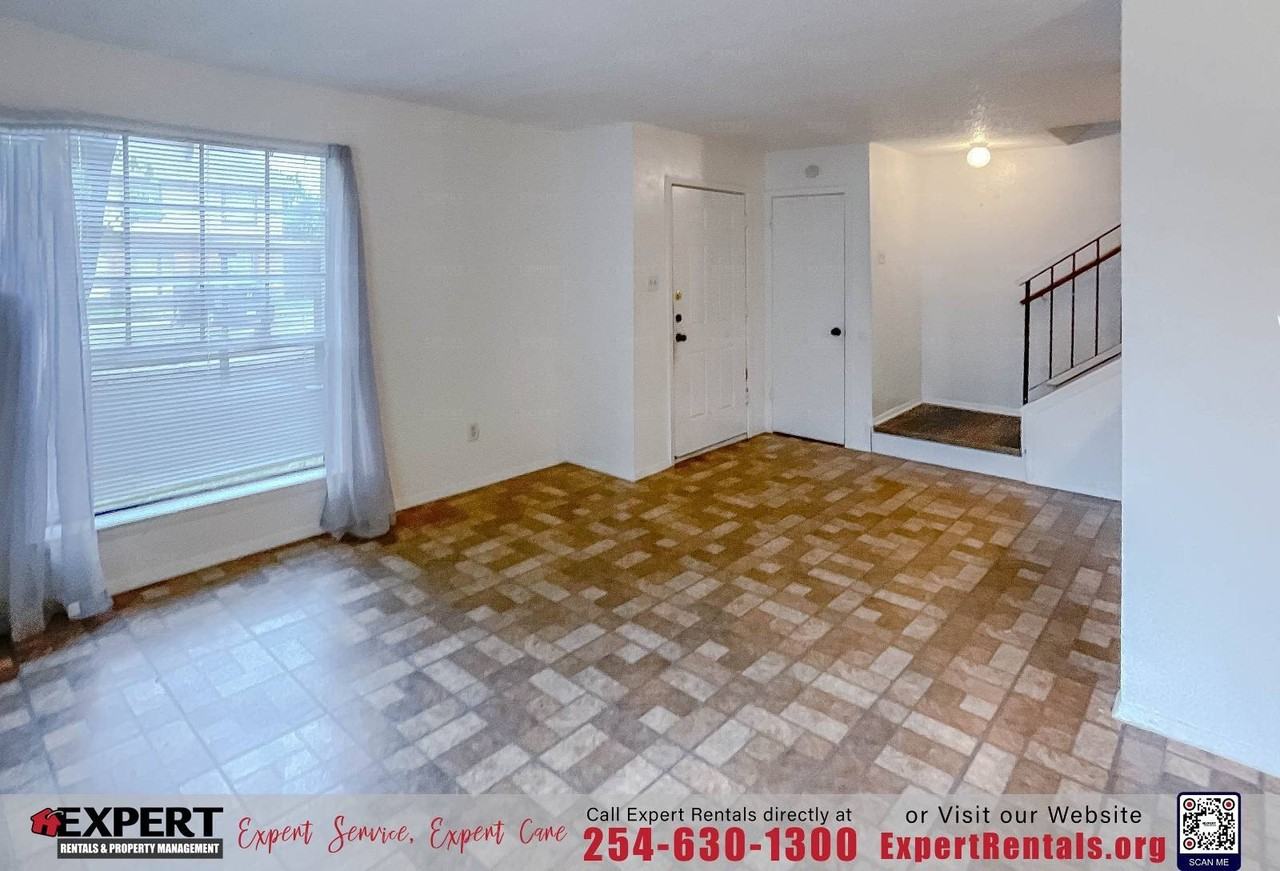 4506 Hunt Cir #D - Photo 6 of 7