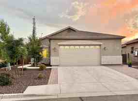 5768 N Thornberry Dr - Photo 1 of 1