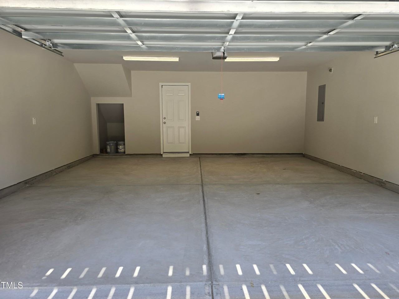 2900 Kempthorne Road - Photo 7 of 33