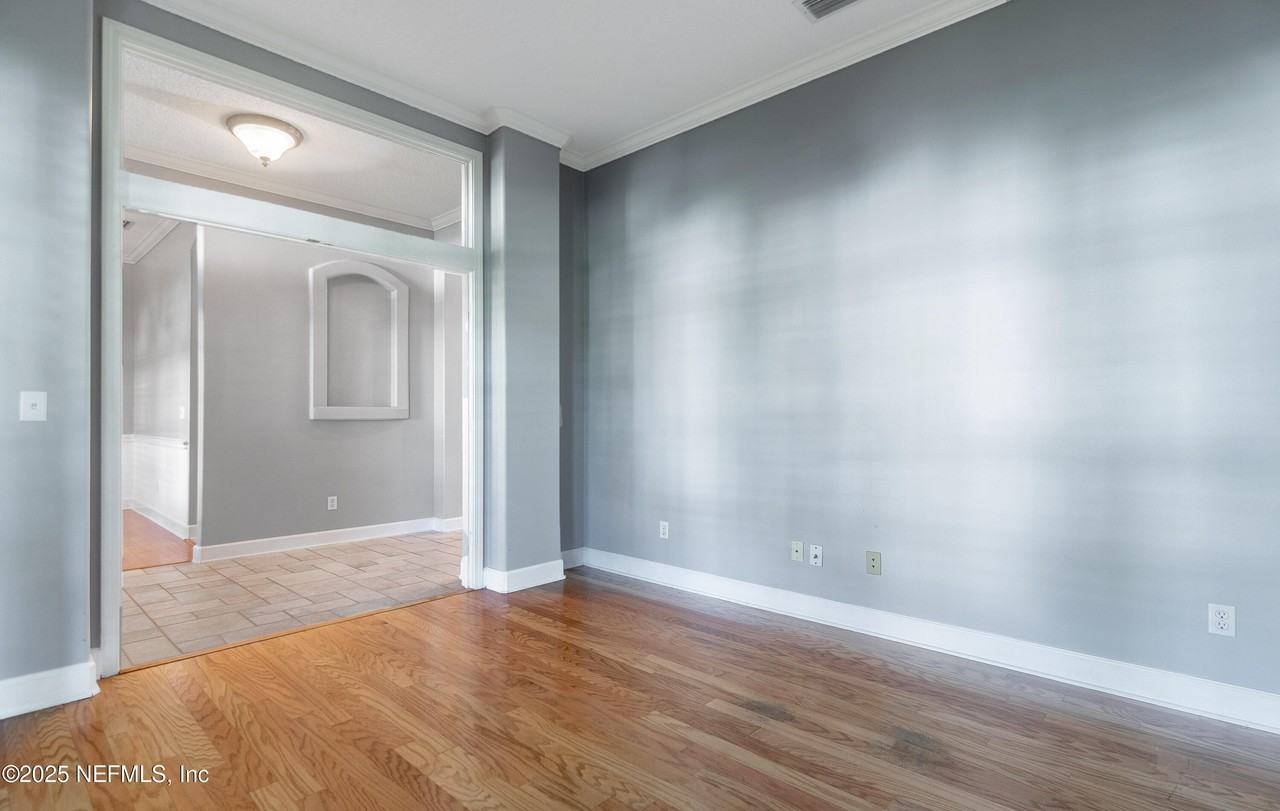 1809 Wards Landing Ct - Photo 6 of 40