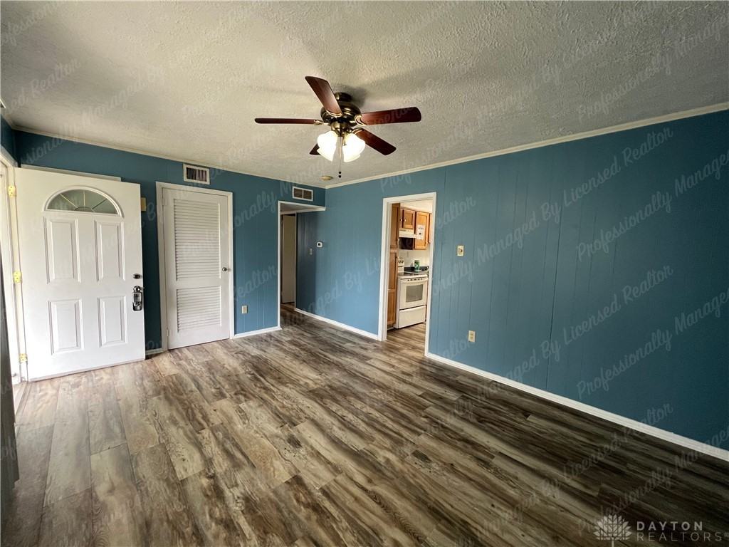 839 Foley Dr - Photo 7 of 26