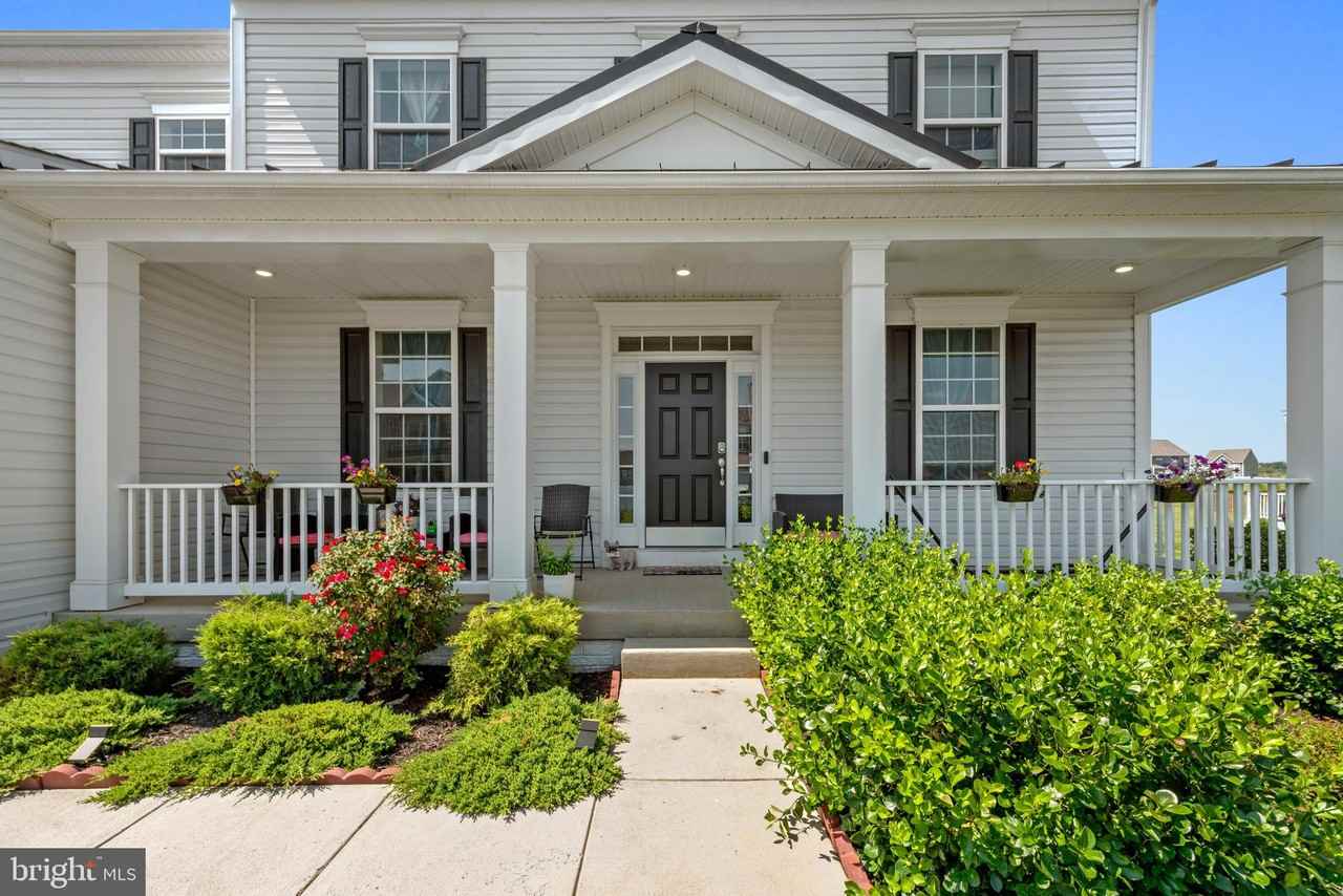 147 Voltaire Street - Photo 3 of 27