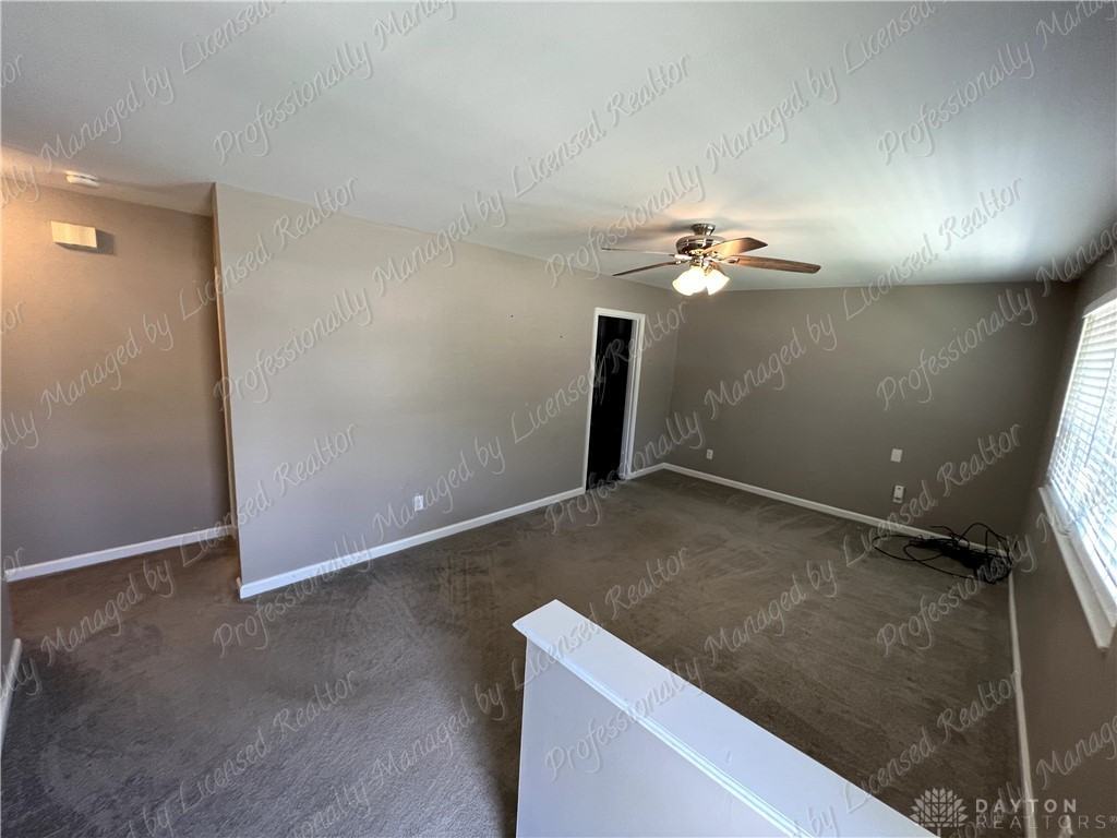 170 W Market St - Photo 3 of 30