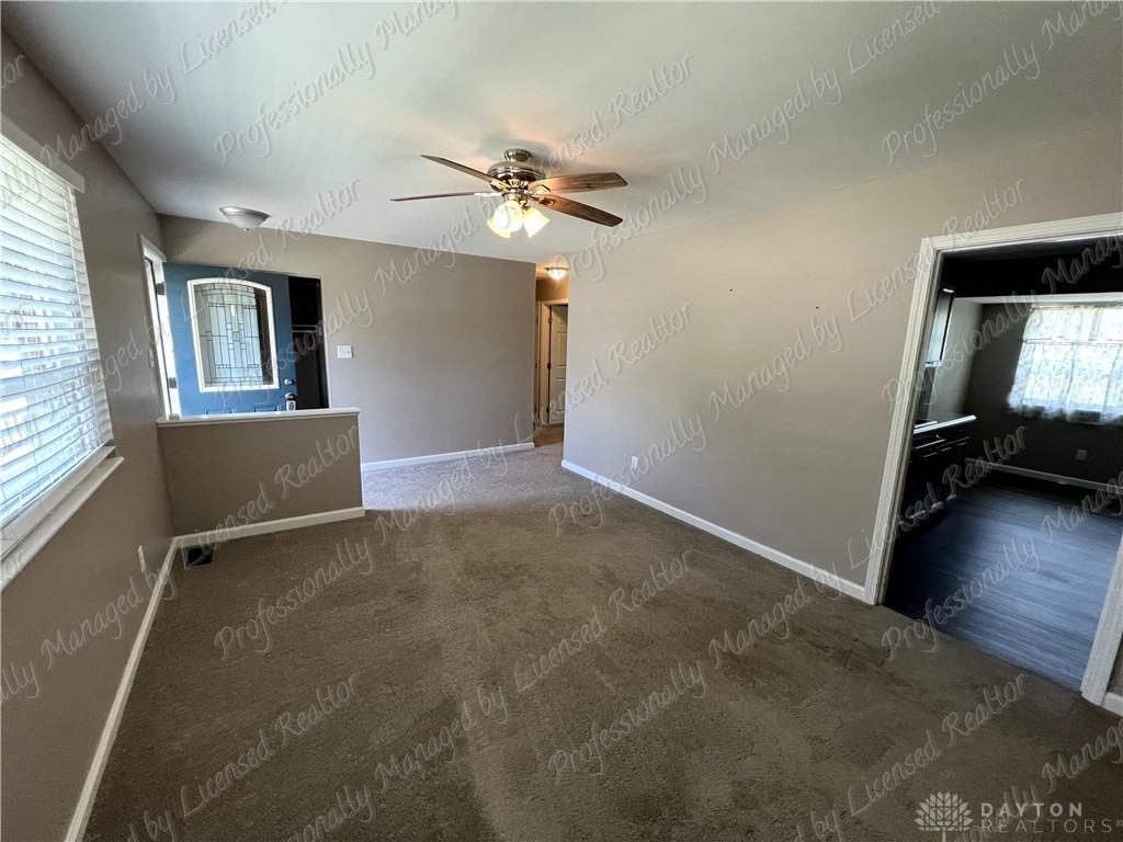 170 W Market St - Photo 6 of 30