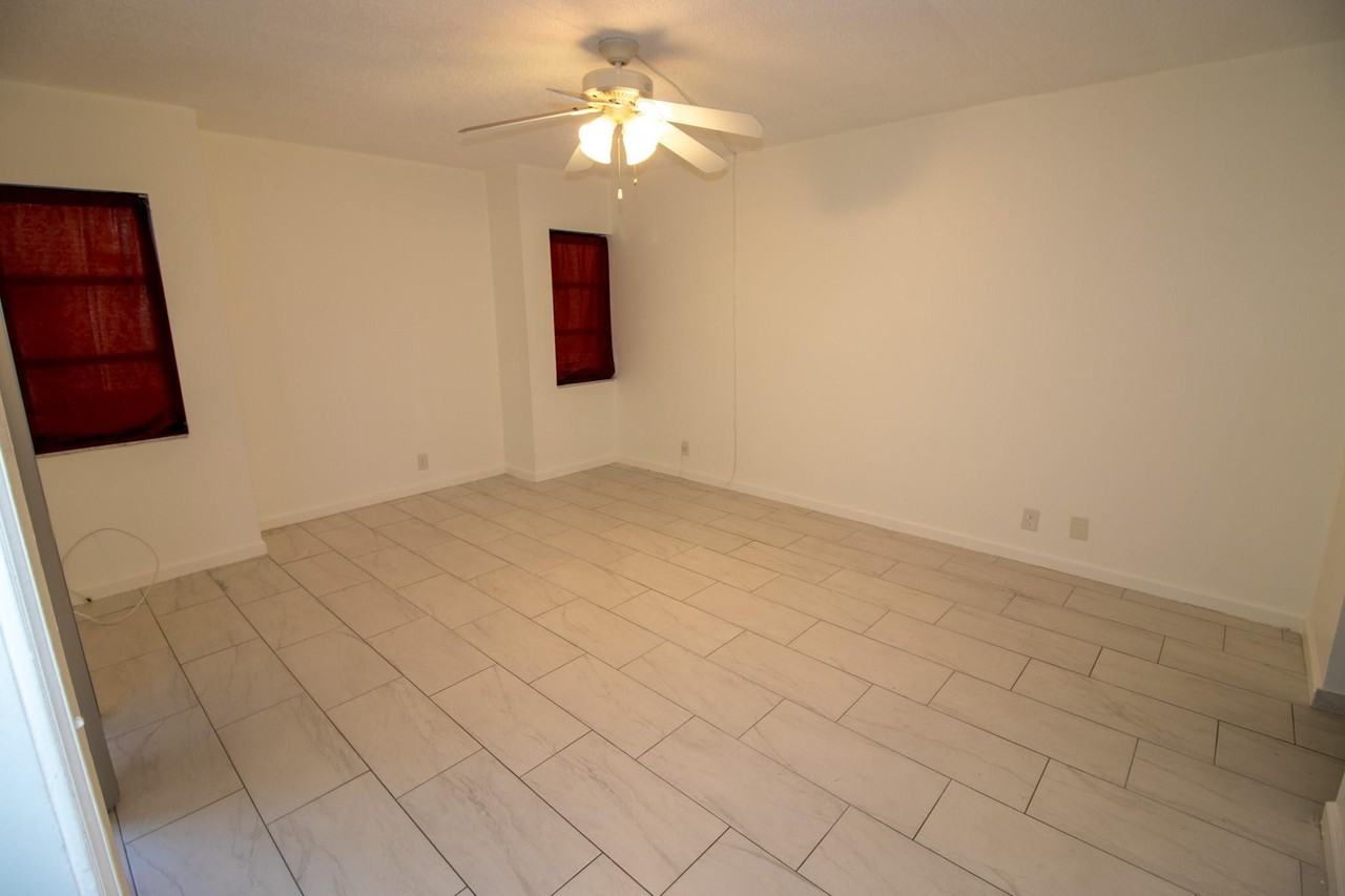 3115 Coral Hills Drive - Photo 5 of 14