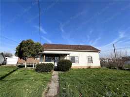 featured image of 1325 Valley St