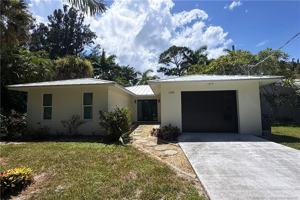 featured image of 1196 Se Saint Lucie Blvd