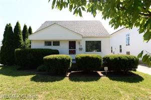 featured image of 3534 Woodland Ave