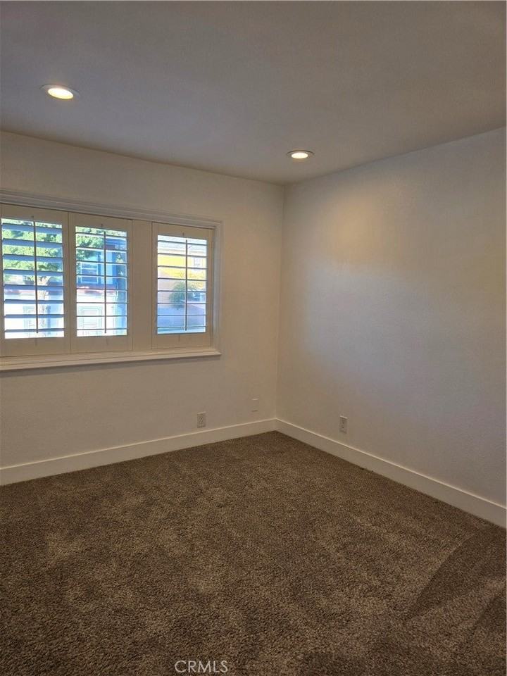 112 E Olive Ave - Photo 4 of 15