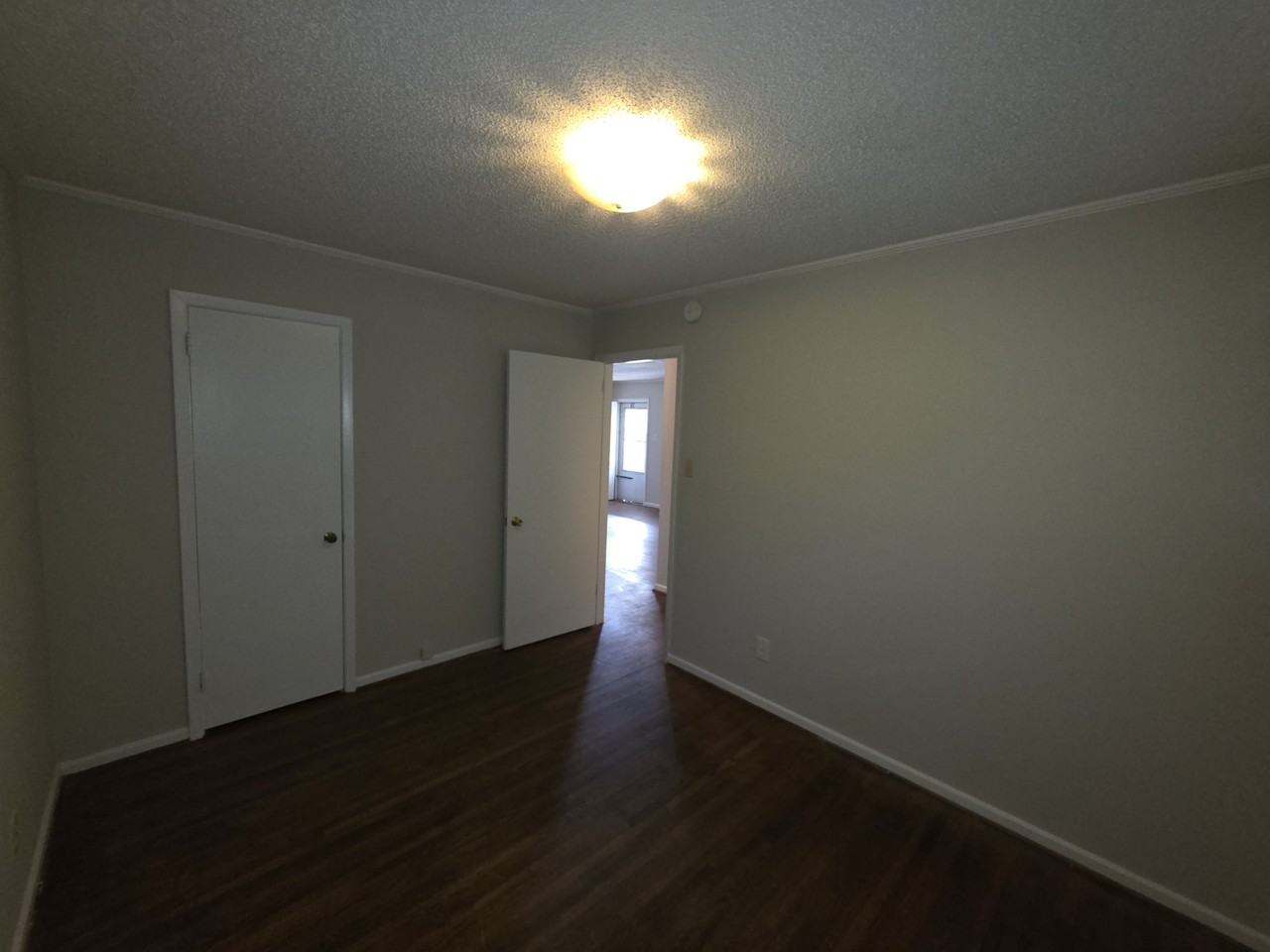 1444 Academy St - Photo 7 of 10