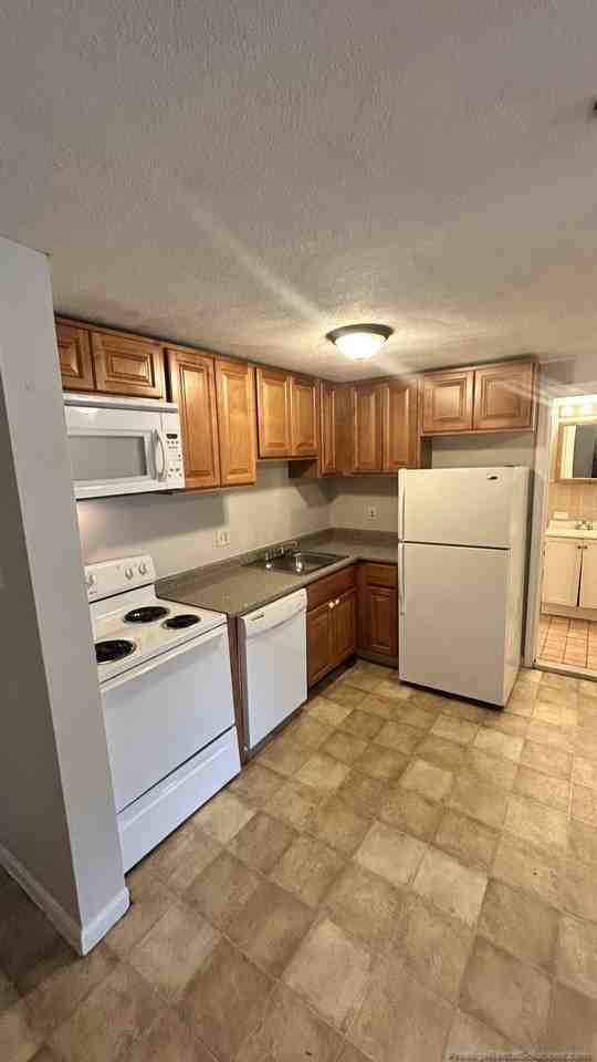 Broad St #216 - Photo 2 of 17