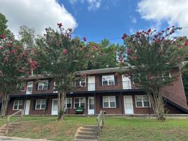 featured image of 3301 Navajo Dr